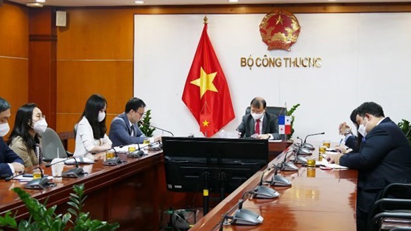 Vietnam - Panama talks facilitate trade, investment ties